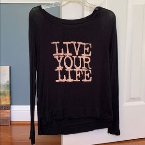 long sleeve american eagle shirt.